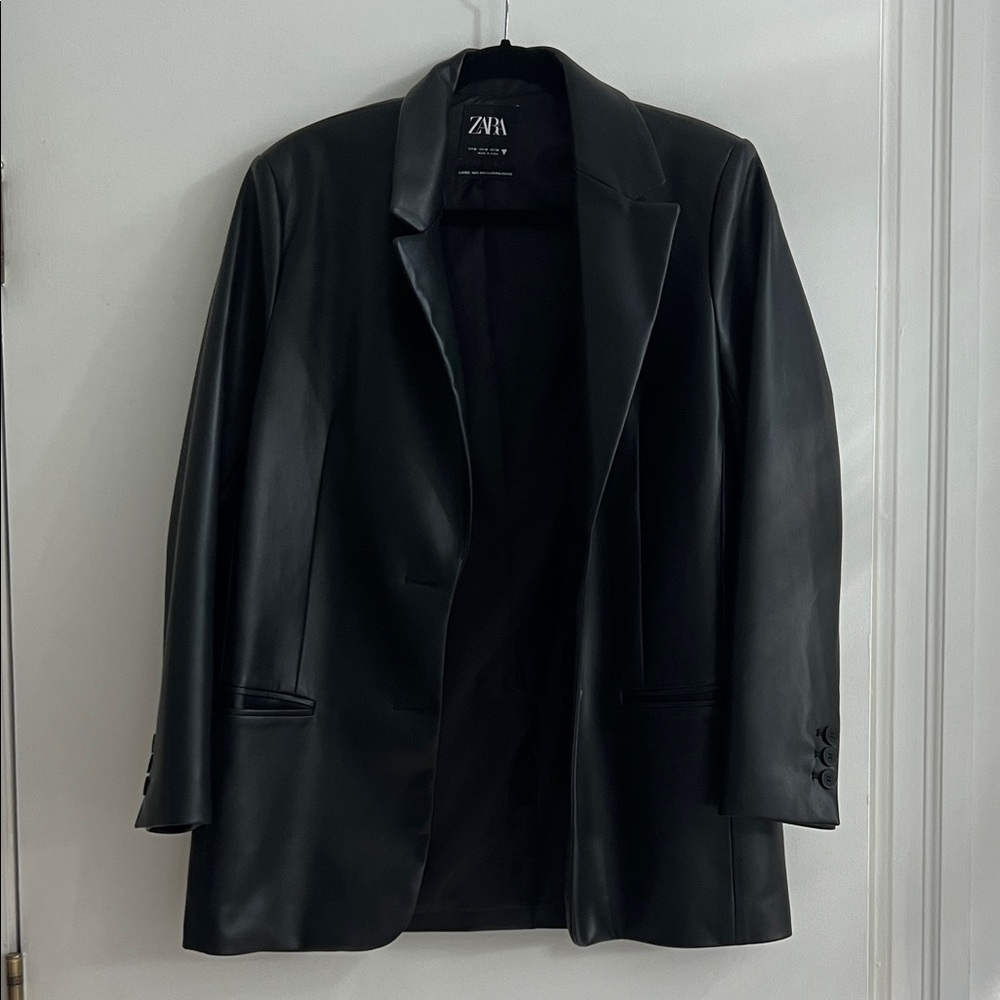 Zara Classic Black Blazer